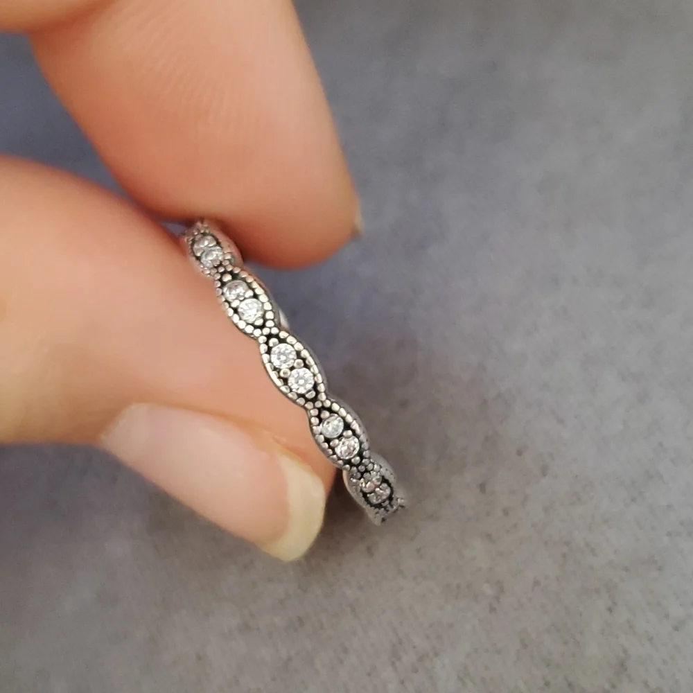 PANDORA sparkling leaves band ring - Picture 3 of 6